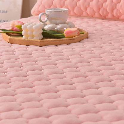 SOGA 2X Pink 183cm Wide Mattress Cover Thick Quilted Fleece Stretchable Clover Design Bed Spread Sheet Protector with Pillow Covers