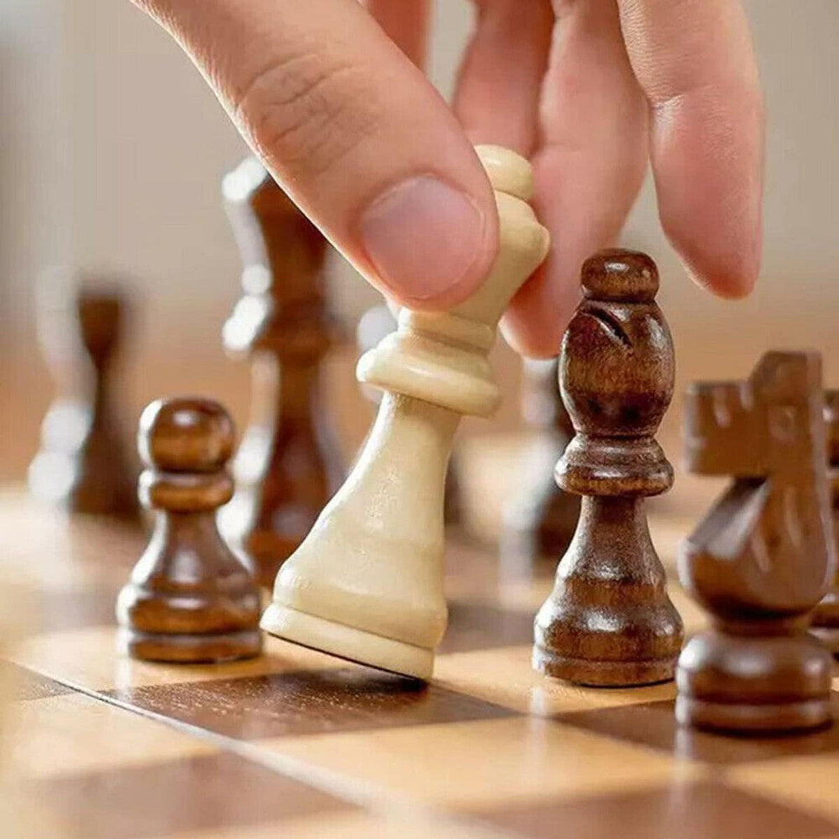 Yotsuba Wooden Chess Set