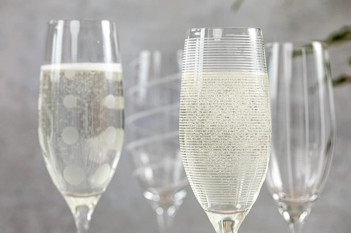 Mikasa Cheers Crystal Champagne Flutes Set