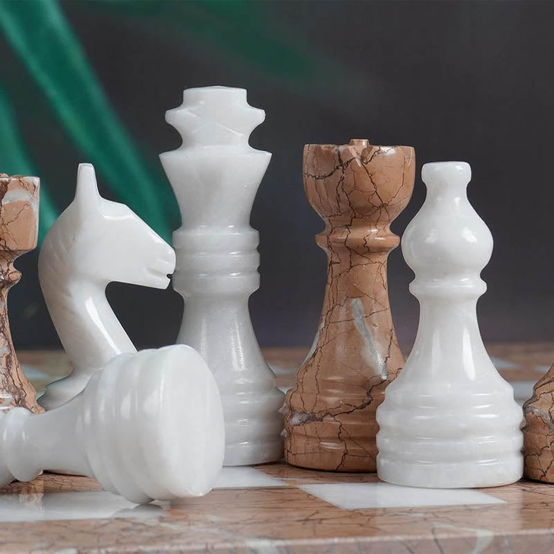 Chess Figures – Marinara & White