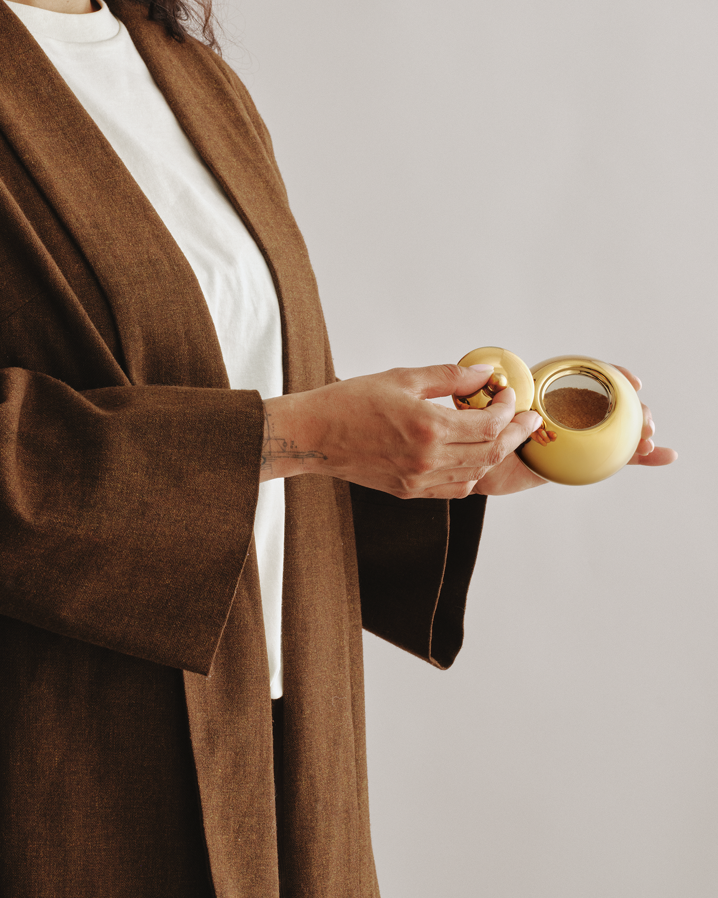 T2 Gold Electro Sugar Bowl — Gifts Hub Australia (image 2)