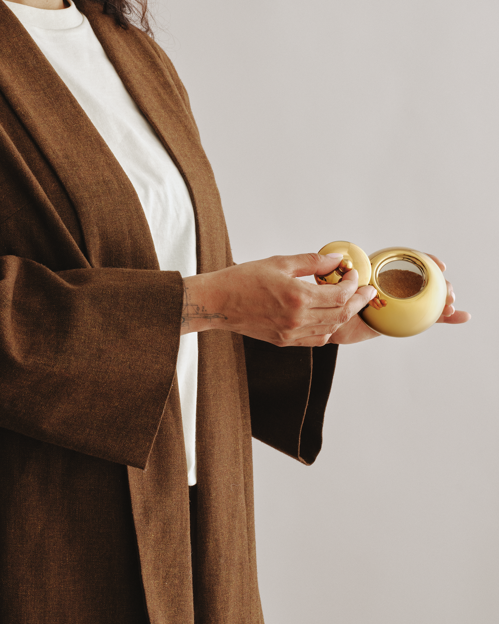 T2 Gold Electro Sugar Bowl — Gifts Hub Australia (image 2)