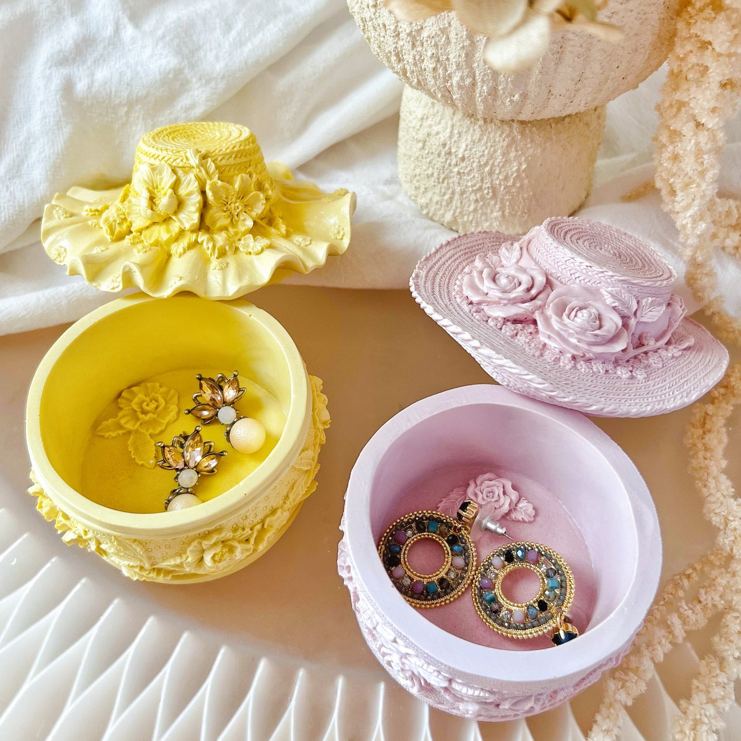 Flower Hat Shaped Trinket Box