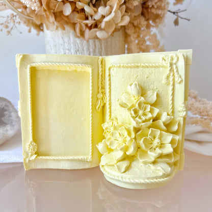 Magnolias Photo Frame | Home Décor