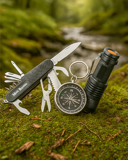 Men's Republic Multifunction Adventure Knife and Torch 1