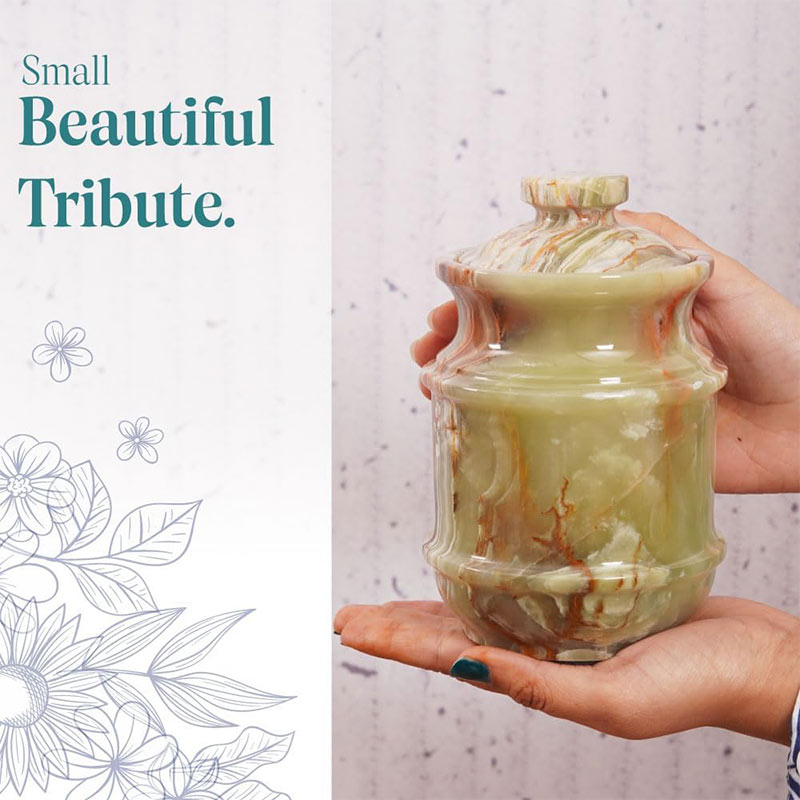 Fancy Urn - 15cm