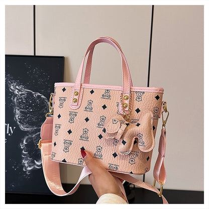 Chic Print Tote Bag with Bear Charm - Versatile Handbag & Crossbody(black)