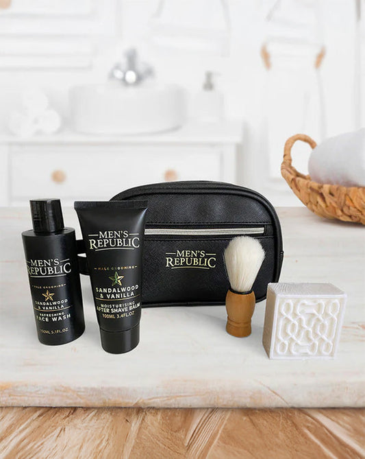 Men's Republic Grooming Kit - 4pc Cleansing in Toiletry Bag 1