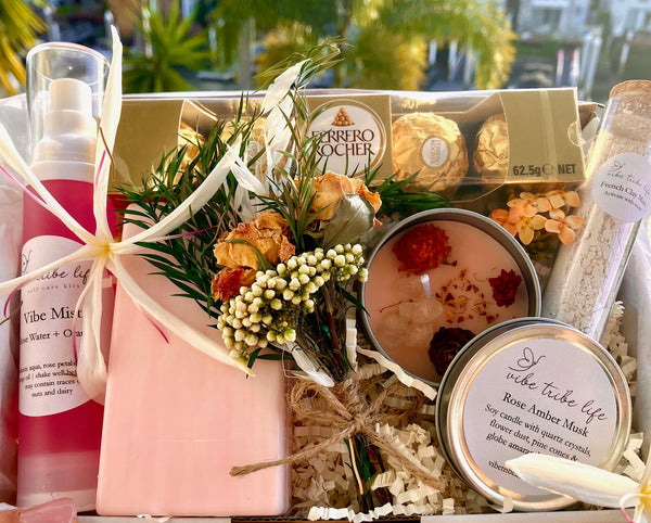 Mother's Day Appreciation Self Care Gift Hamper Set | Pamper Self Care Christmas Gift Box | Bath & Beauty Spa Relaxation Gifts for Her | Self Care