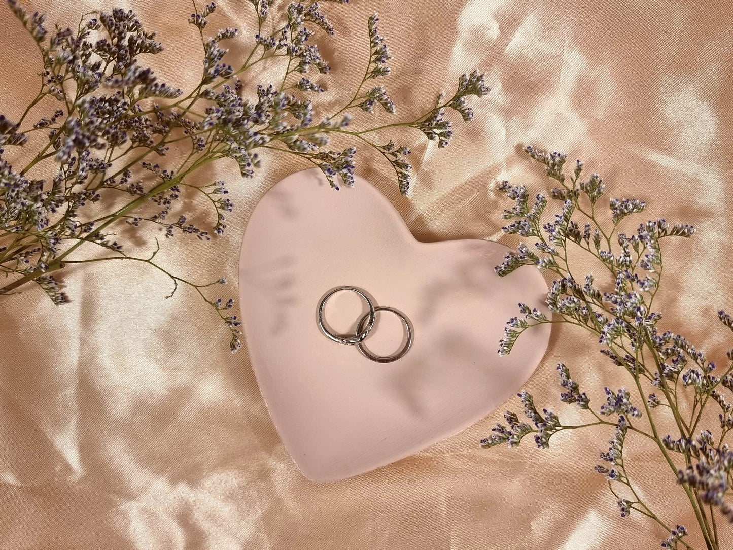 Organic Spa Gift Box for Her: Soy Candle, Soap, & Floral Mist
