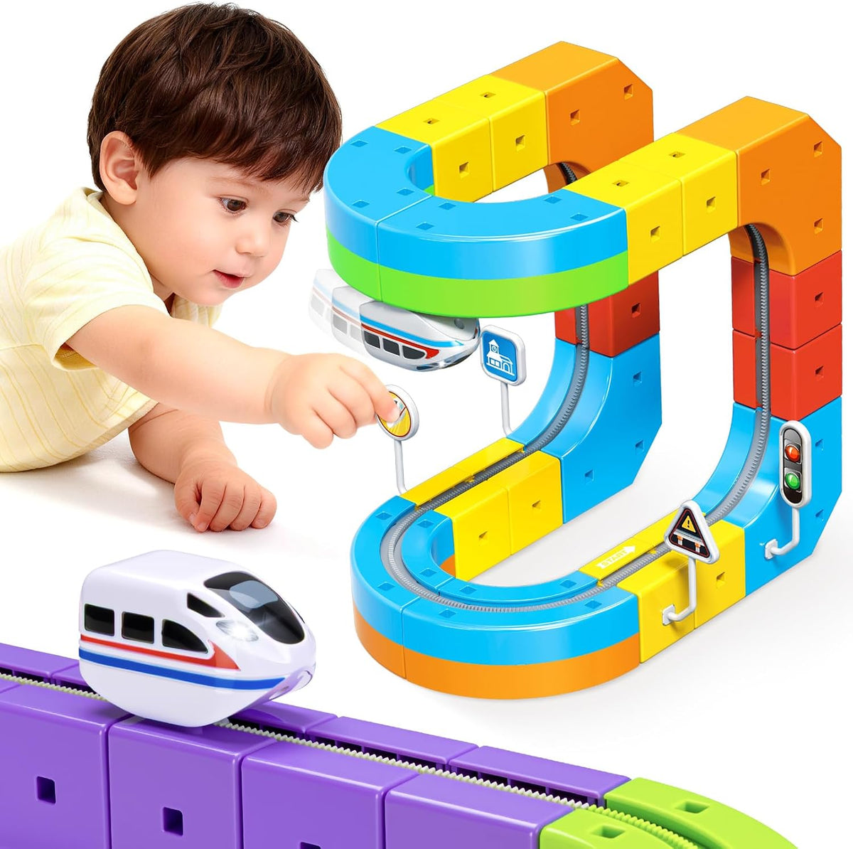 LoopTrax clip-together electric train track set