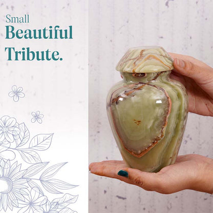 Traditional Urn - 15cm