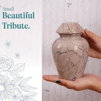 Traditional Urn - 15cm