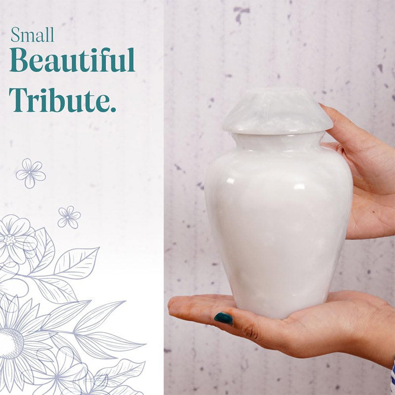 Traditional Urn - 15cm