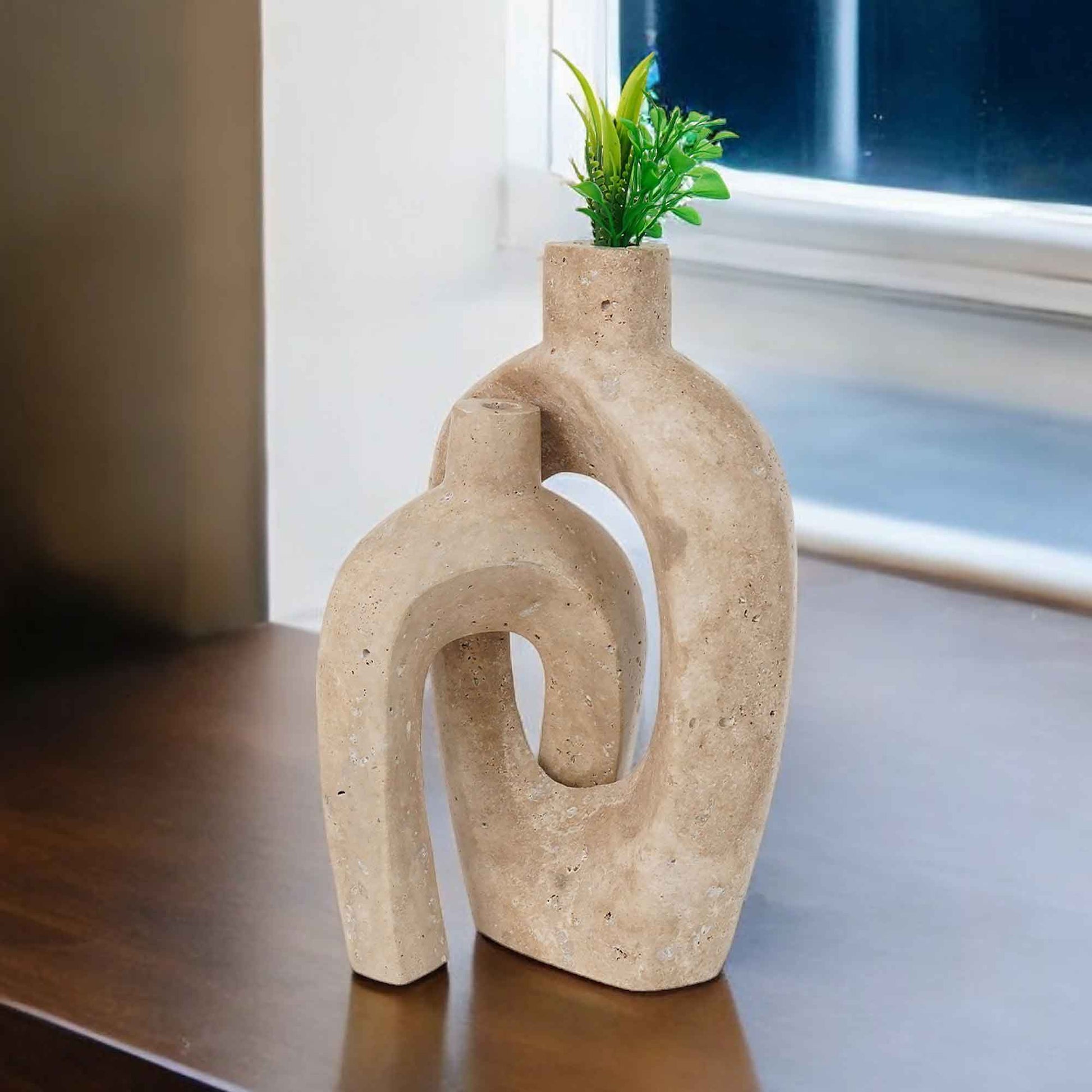Marble Arm-lock Vase